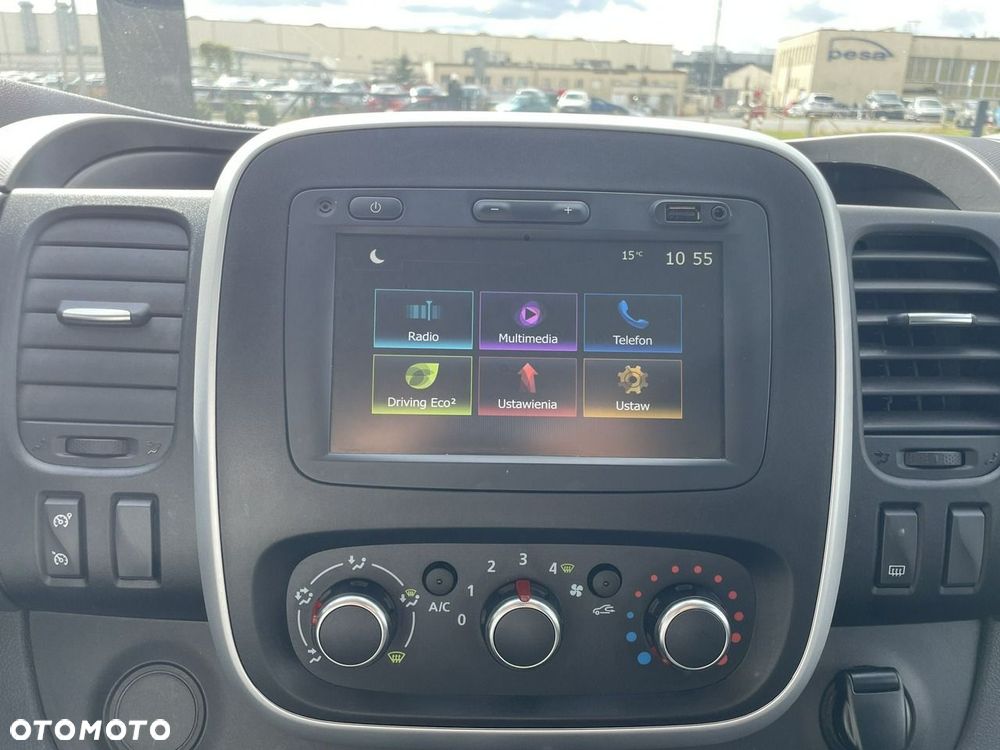 Renault Trafic - 19