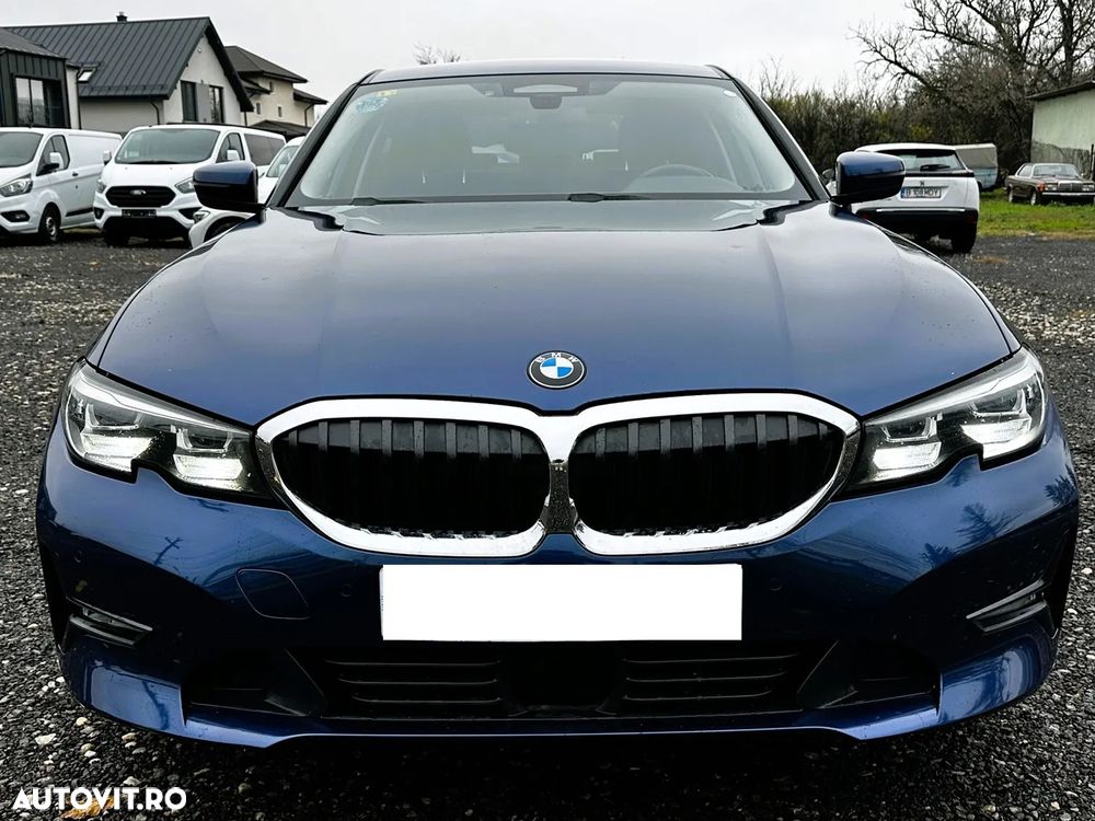 BMW Seria 3 320i xDrive Aut. Advantage - 1