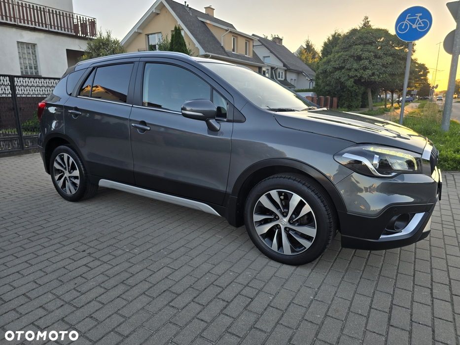 Suzuki SX4 S-Cross 1.4 T Premium - 22