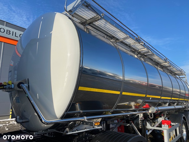 Kassbohrer STC30 Cysterna Chemiczna Kässbohrer - 9