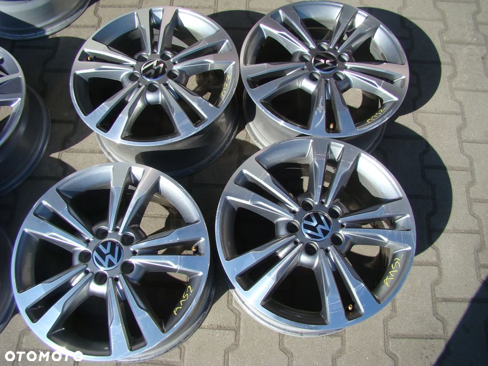 a152 5x112 VW Golf V VI VII VIII Plus Jetta Touran Caddy Passat B6 B7 7jx17 - 1