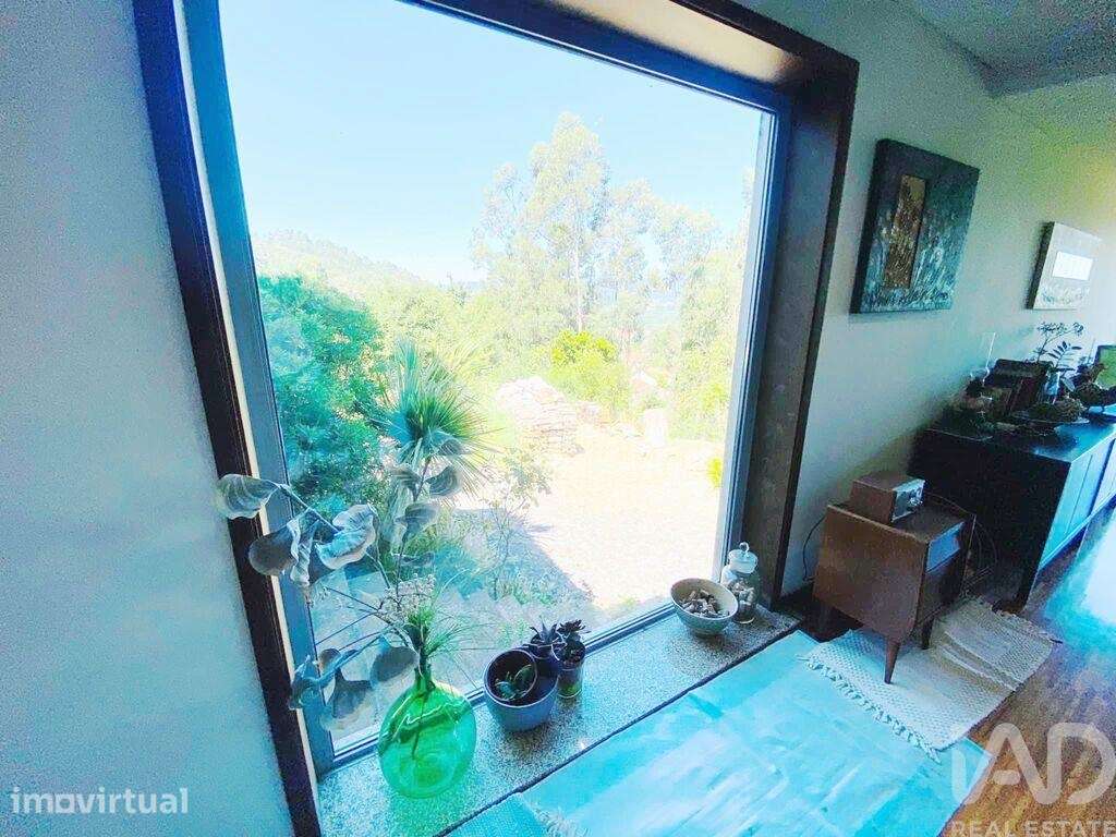 Casa / Villa T4 em Reboreda e Nogueira de 274,00 m2 - Grande imagem: 3/30