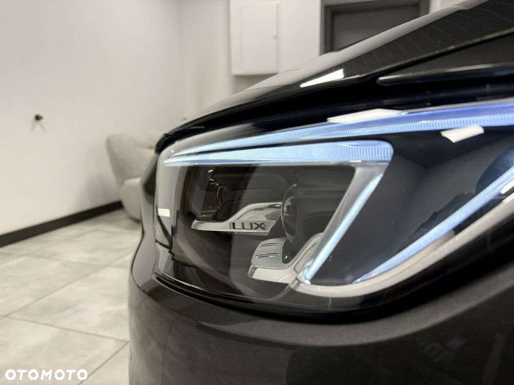 Opel Insignia - 9