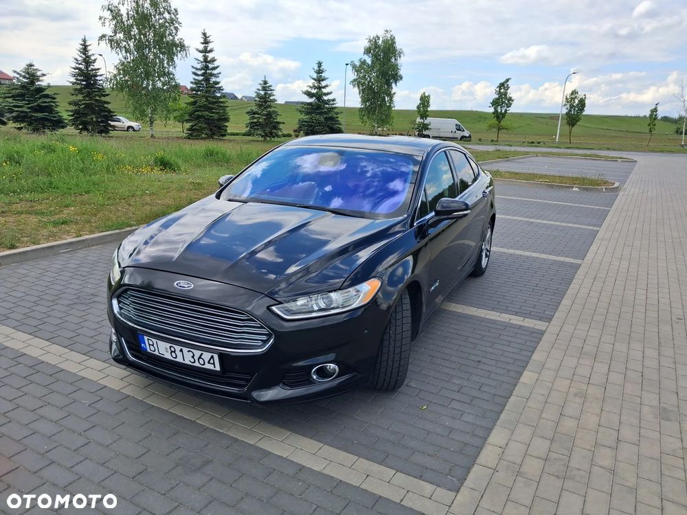Ford Fusion - 10