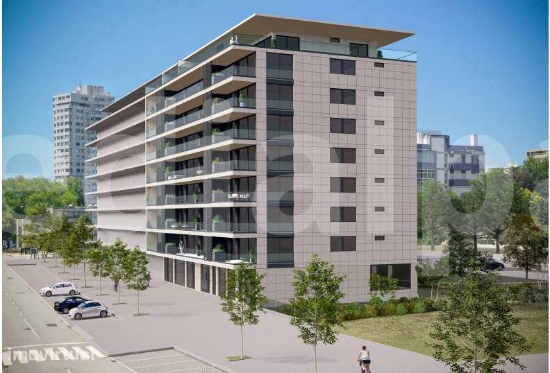 Apartamento T3 com uma varanda com 38 m2 e garagem individual, Boavist - Grande imagem: 2/5