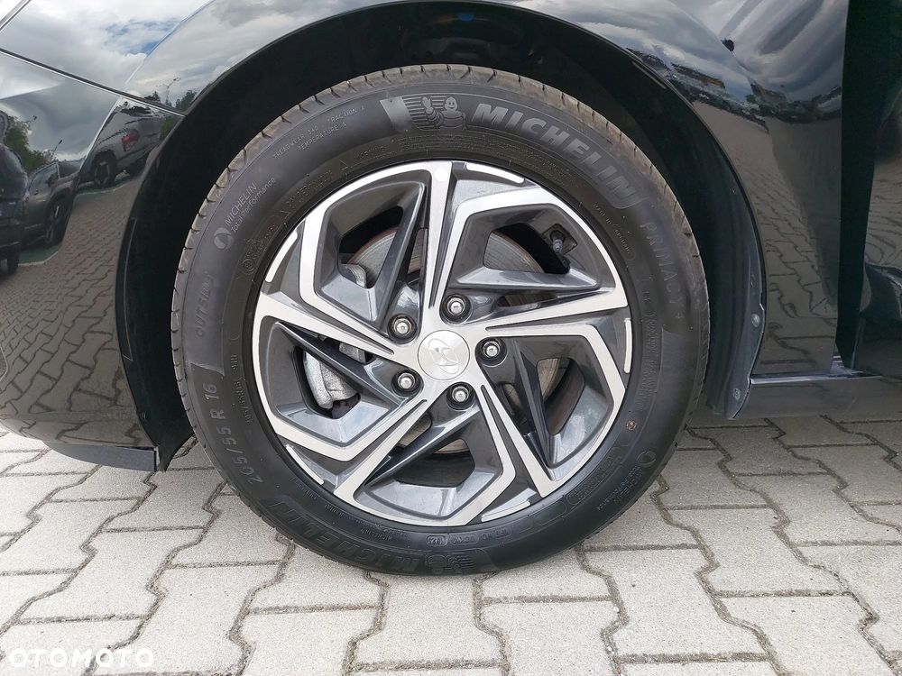 Hyundai i30 1.0 T-GDI Smart DCT - 18