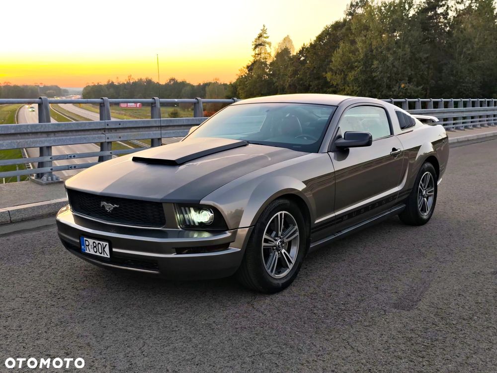 Ford Mustang 4.0 V6 - 1
