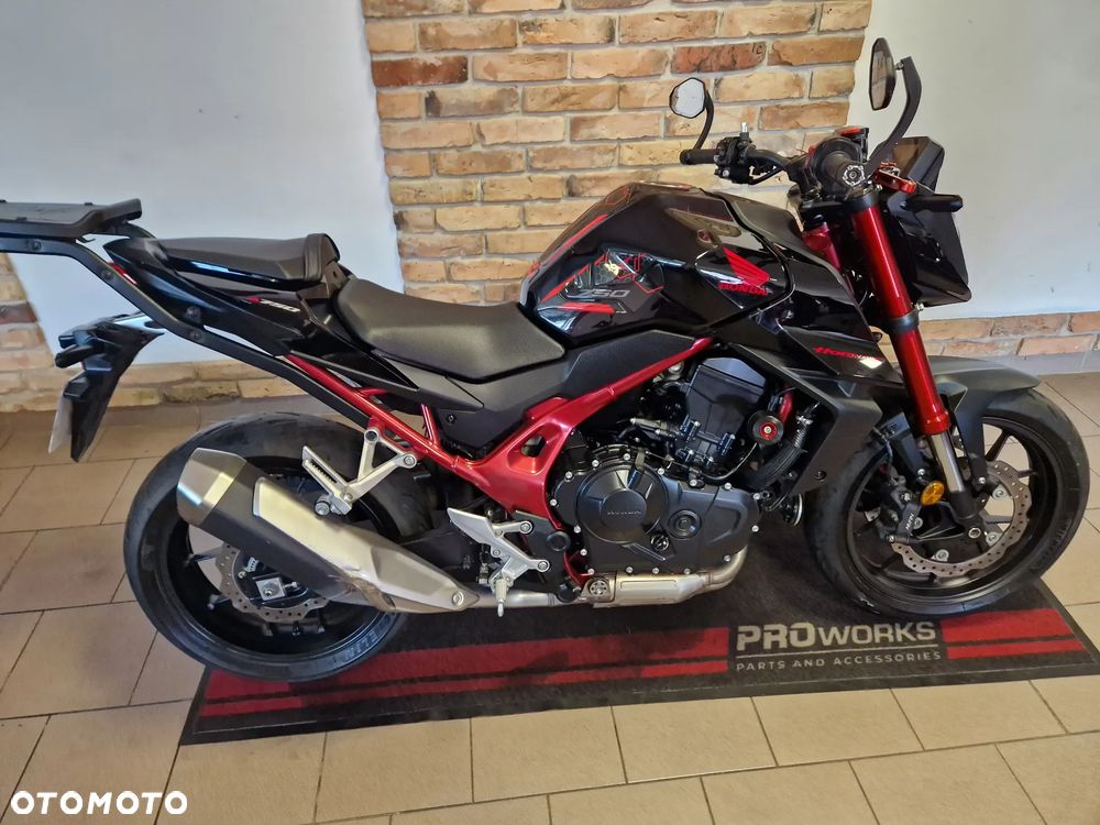 Honda Hornet - 7