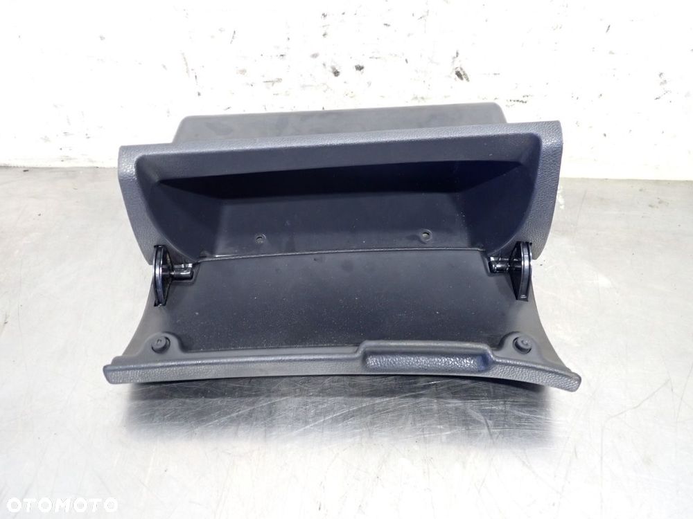 SCHOWEK PASAŻERA SKODA FABIA II 1.2 - 4