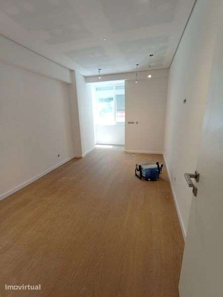 Apartamento T 2 Benfica - Grande imagem: 5/8
