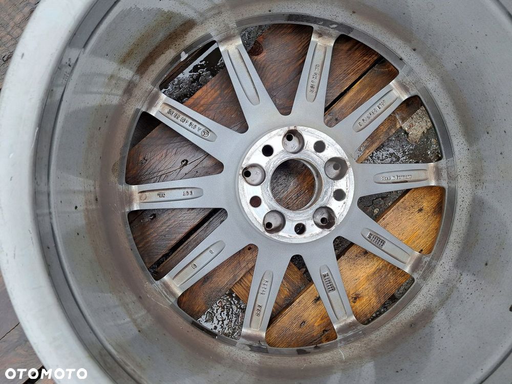 Oryg. Mercedes E-Klasa 212 AMG W212 A212 A2124010502 E63 9j 19 ET37 4594 - 3