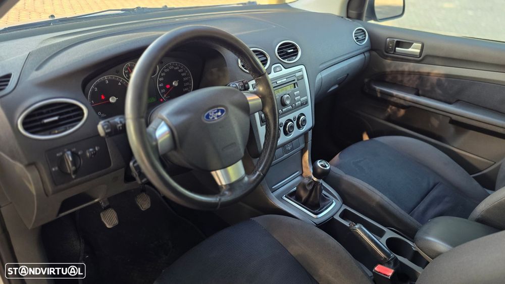 Ford Focus SW 1.6 TDCi Trend - 9