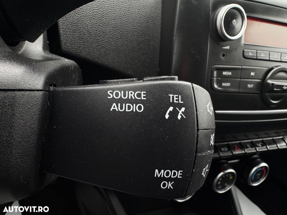 Dacia Duster 1.6 SCe Comfort - 21