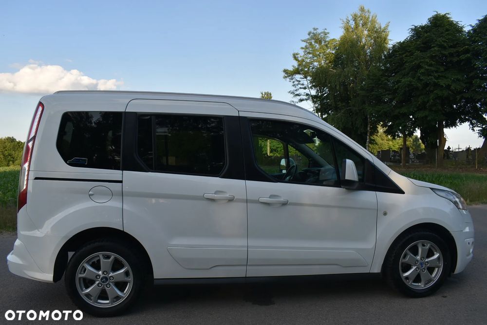 Ford Tourneo Connect - 16