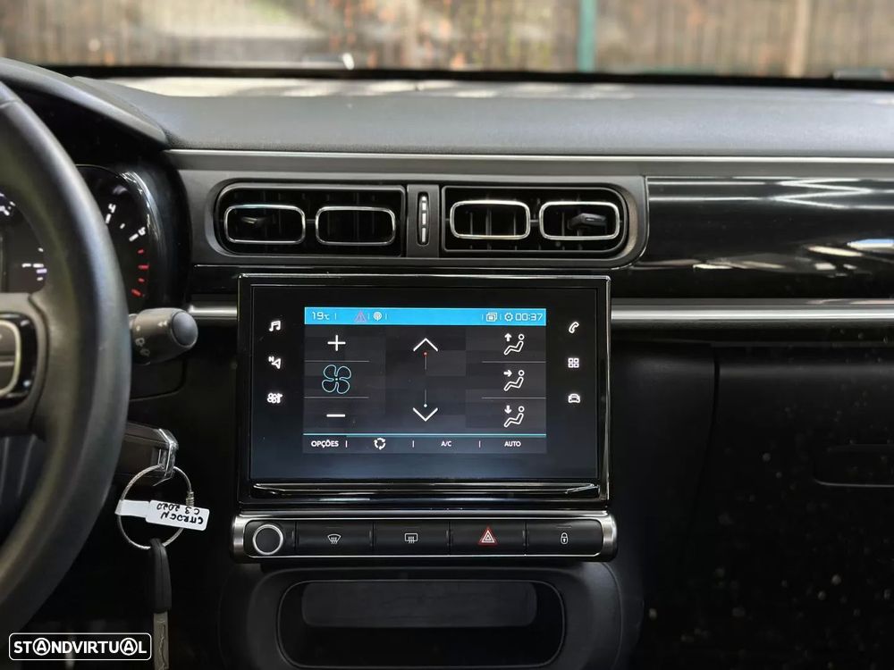 Citroën C3 1.2 PureTech Shine Pack - 25