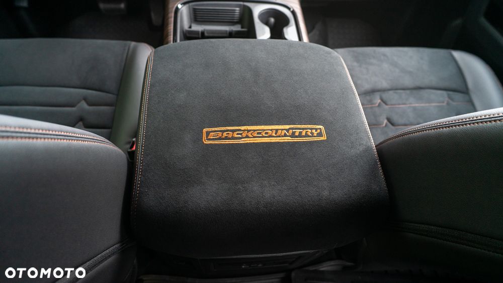 RAM 1500 5.7 Crew Cab Shortbed Laramie Sport Full - 16