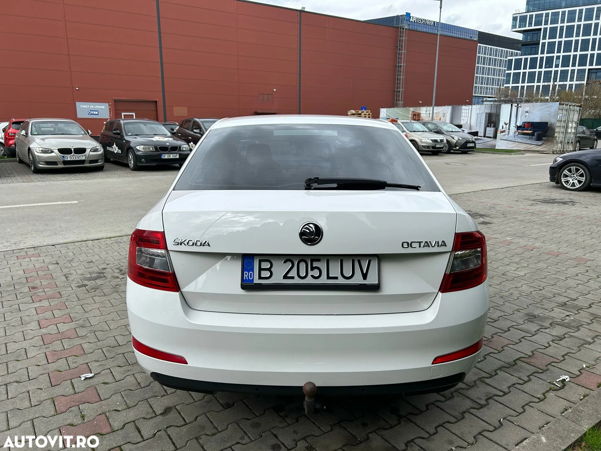 Skoda Octavia 2.0 TDI DSG Style - 8