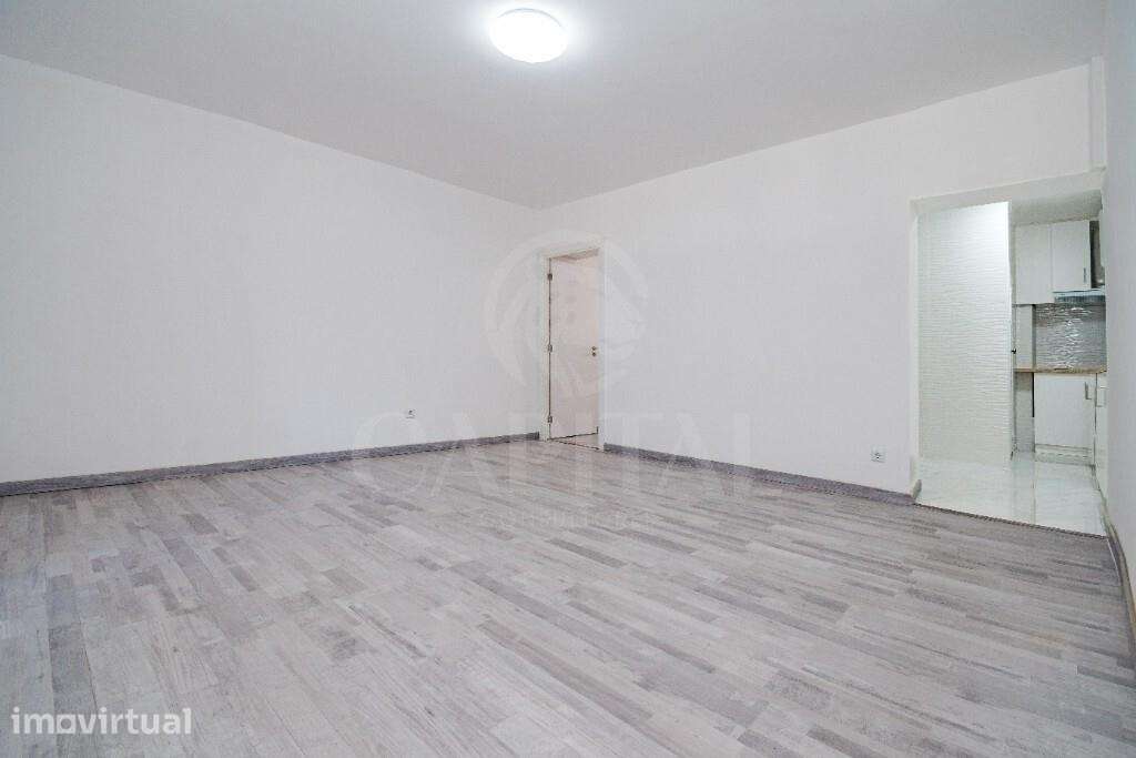 Apartamento T1 Renovado –  Alcântara - Grande imagem: 3/21