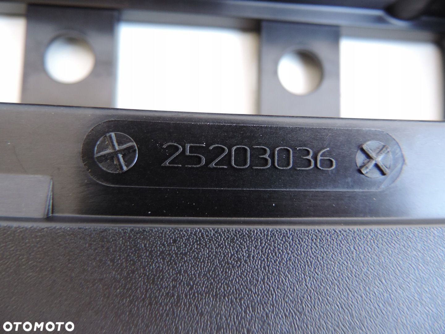 OPEL ASTRA J IV 1.4 T POKRYWA ZAWORÓW NOWA 25203036 - 3