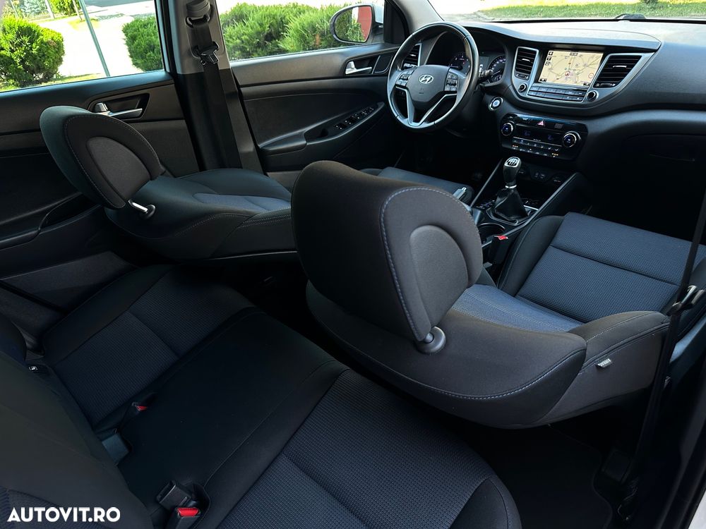 Hyundai Tucson blue 1.7 CRDi 2WD Style - 7