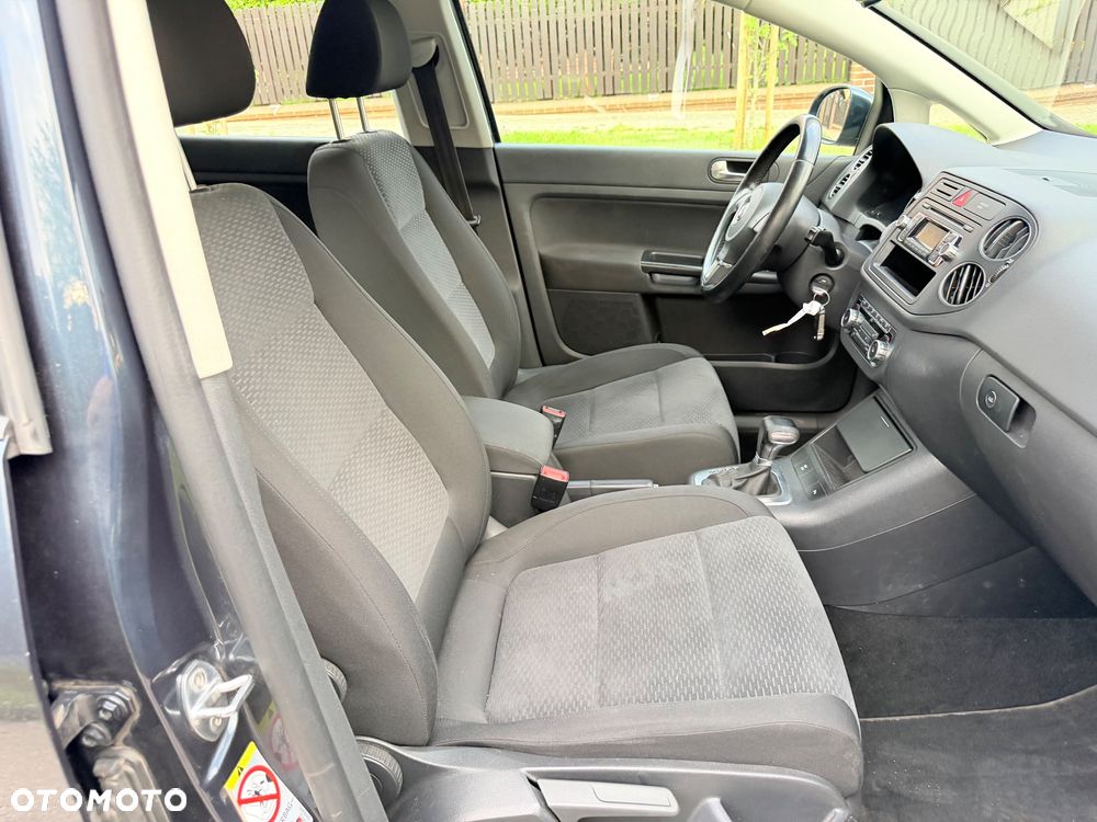 Volkswagen Golf Plus - 15