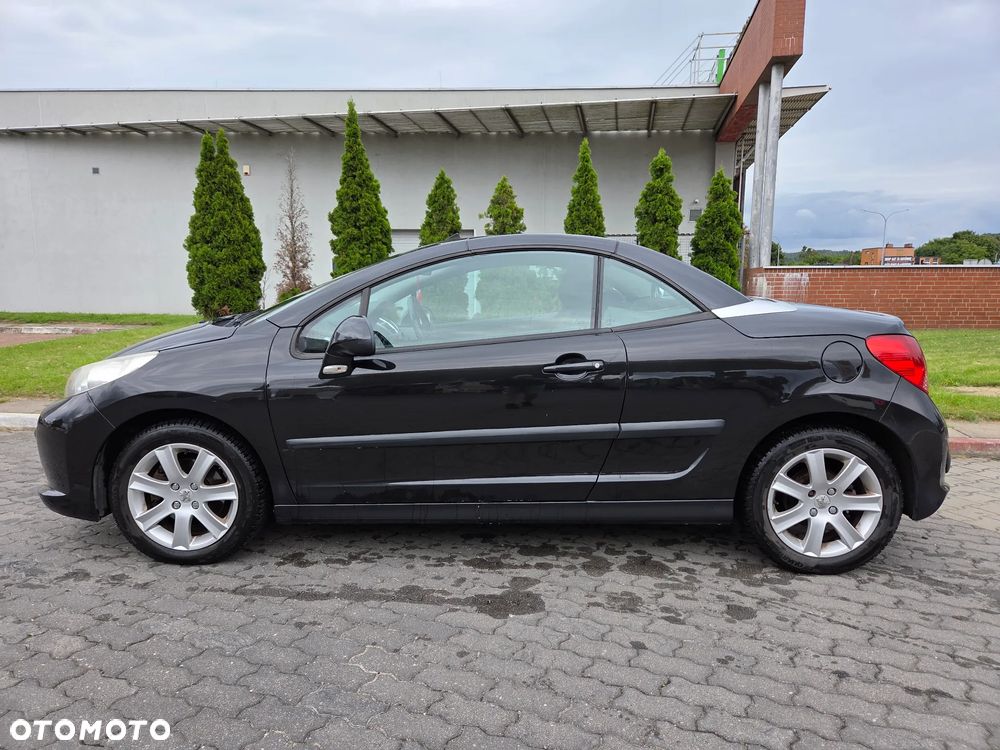 Peugeot 207 CC 1.6 Intense - 10