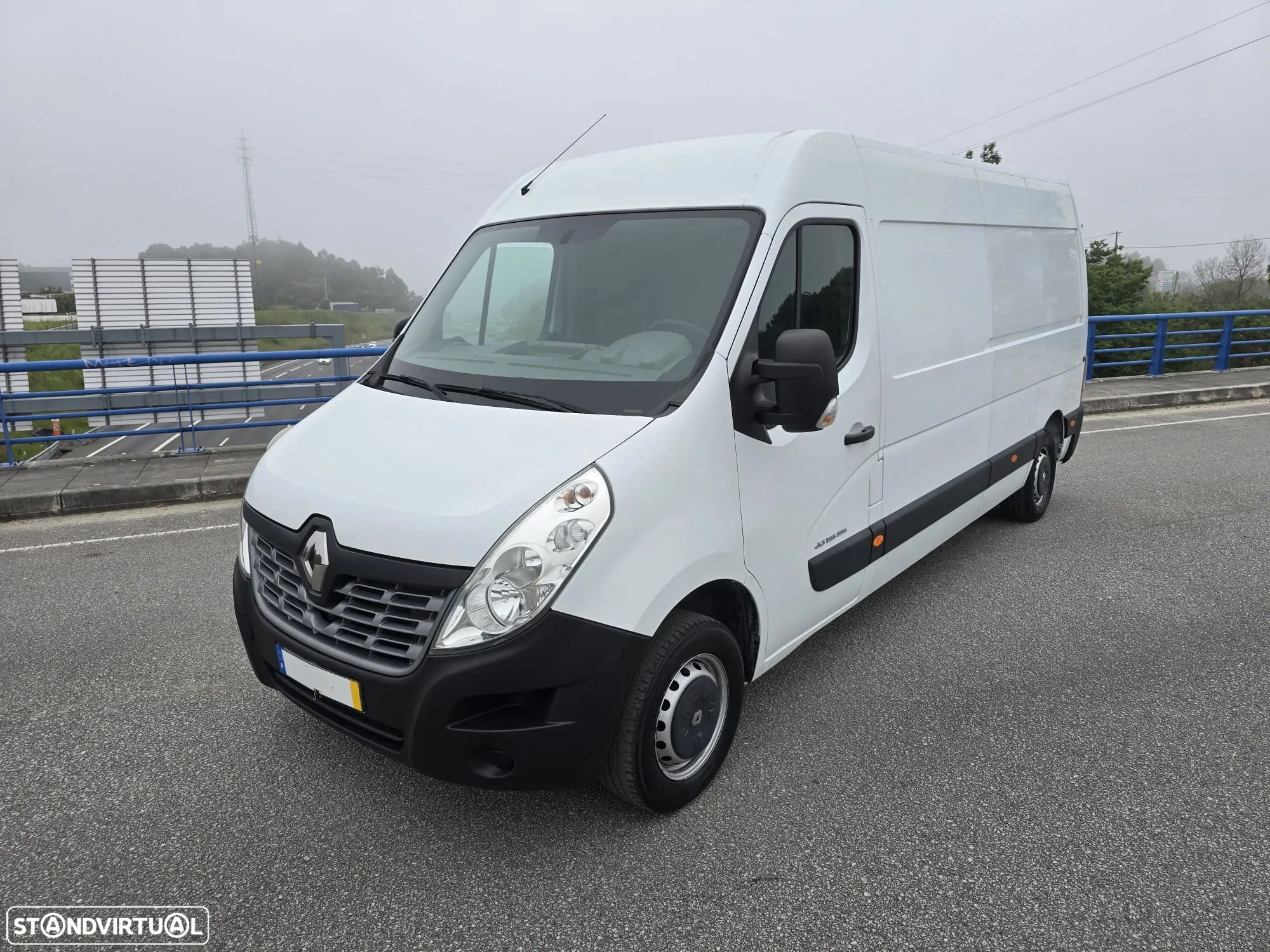 Renault Master 2.3 DCI 135 L3H3 - 1