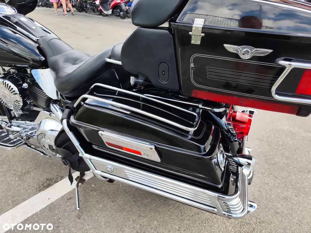Harley-Davidson Touring Electra Glide - 14