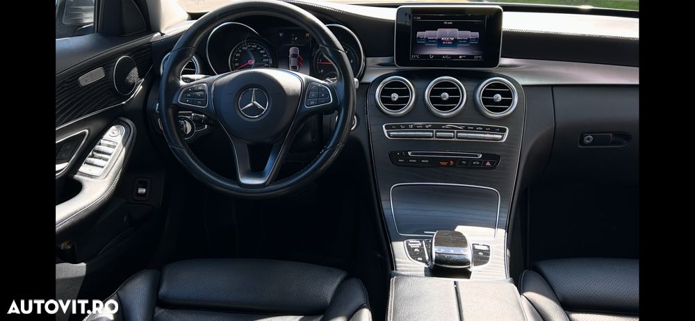 Mercedes-Benz C - 25