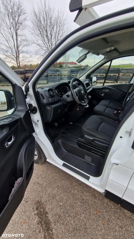 Renault Trafic - 9