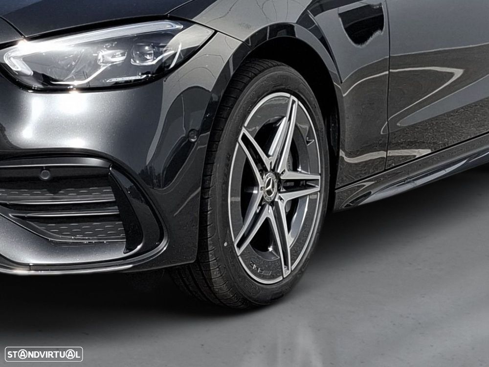 Mercedes-Benz C 300 e AMG Line - 4