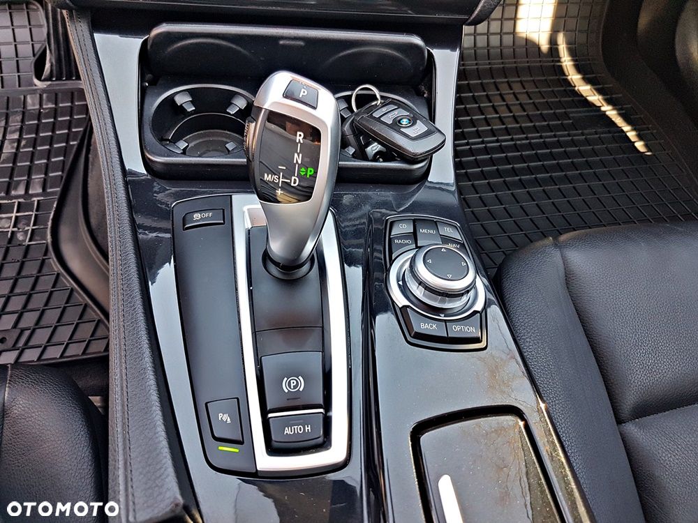 BMW Seria 5 528i - 19