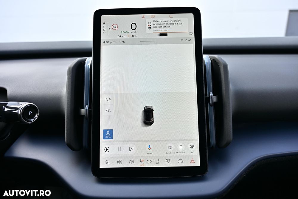 Volvo EX30 Single Motor Extended Range RWD Core - 22