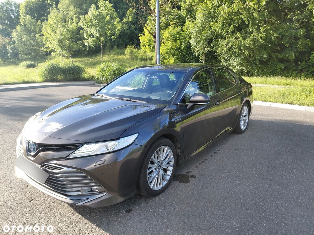 Toyota Camry 2.5 Hybrid Executive CVT - 10