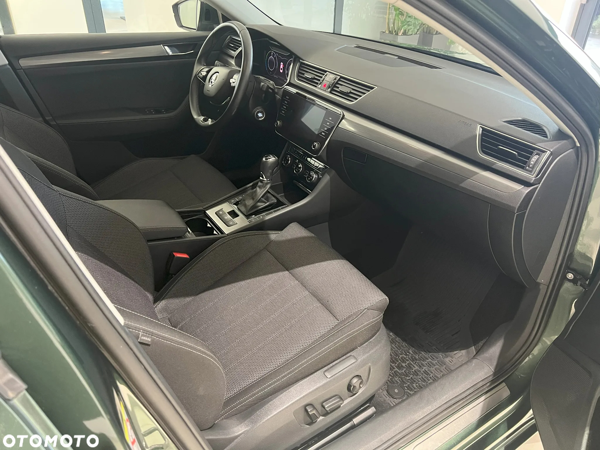 Skoda Superb 1.4 TSI Plug-In Hybrid Style DSG - 16