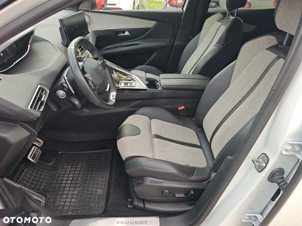 Peugeot 3008 - 15