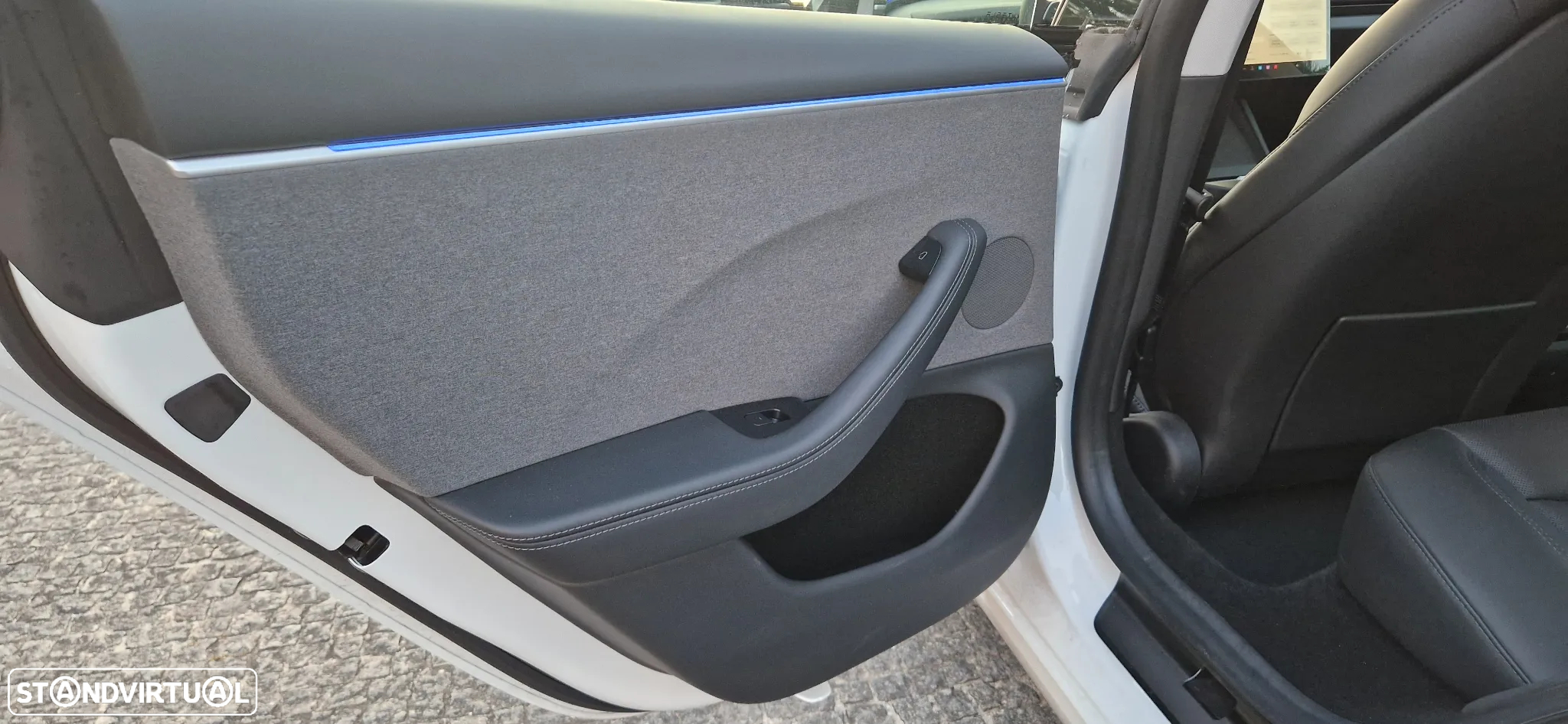 Tesla Model 3 Tração Traseira Premium - 19