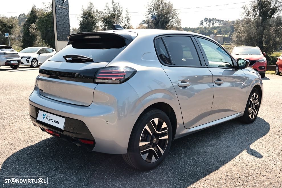 Peugeot 208 1.2 PureTech Allure - 3