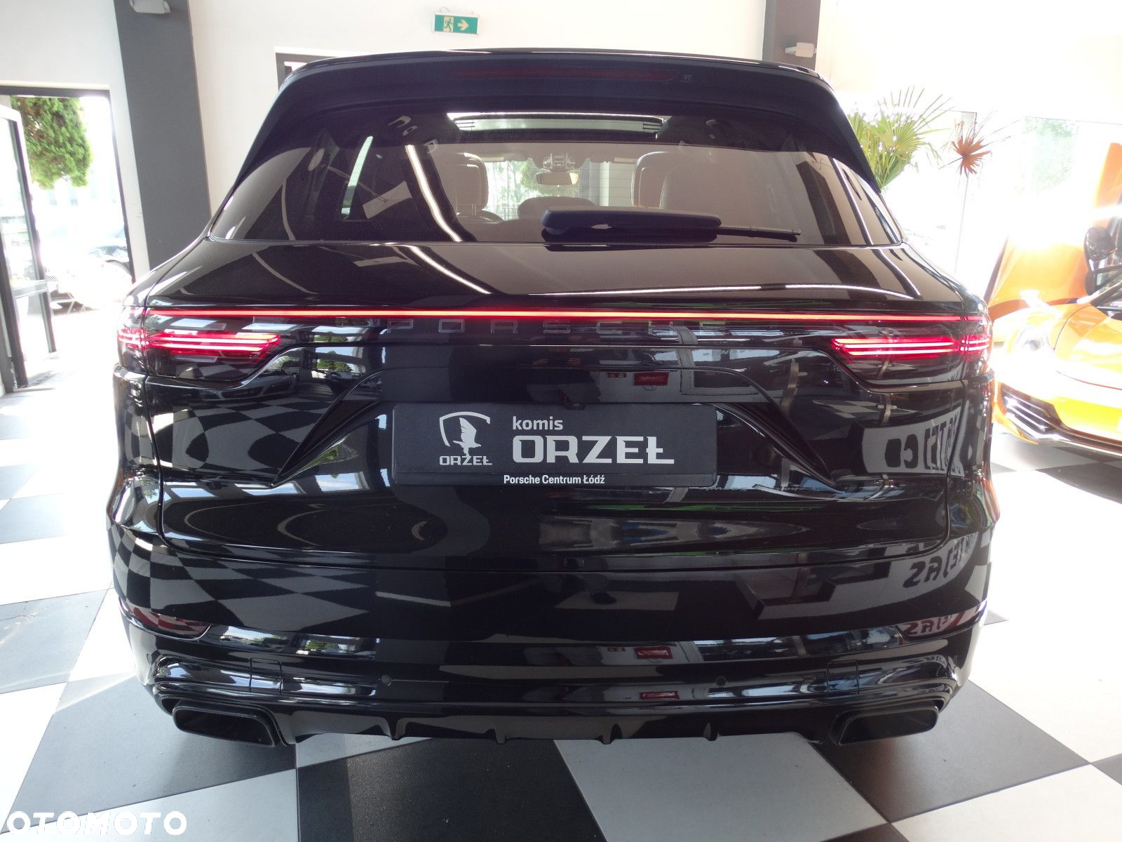 Porsche Cayenne - 7