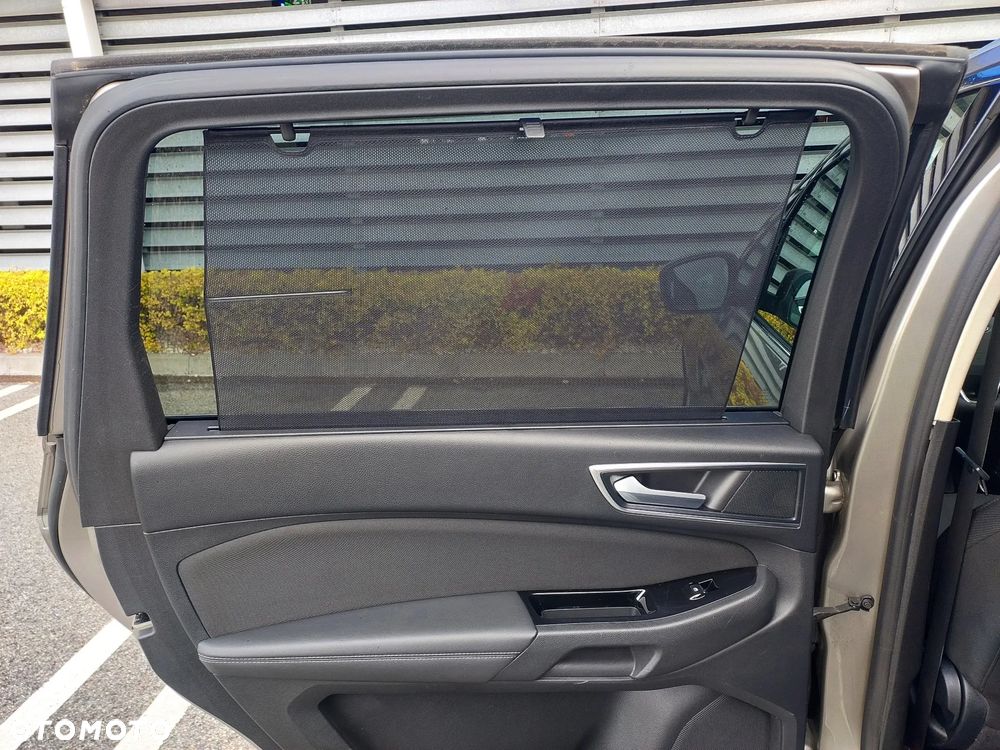 Ford S-Max 2.0 TDCi Titanium PowerShift - 36