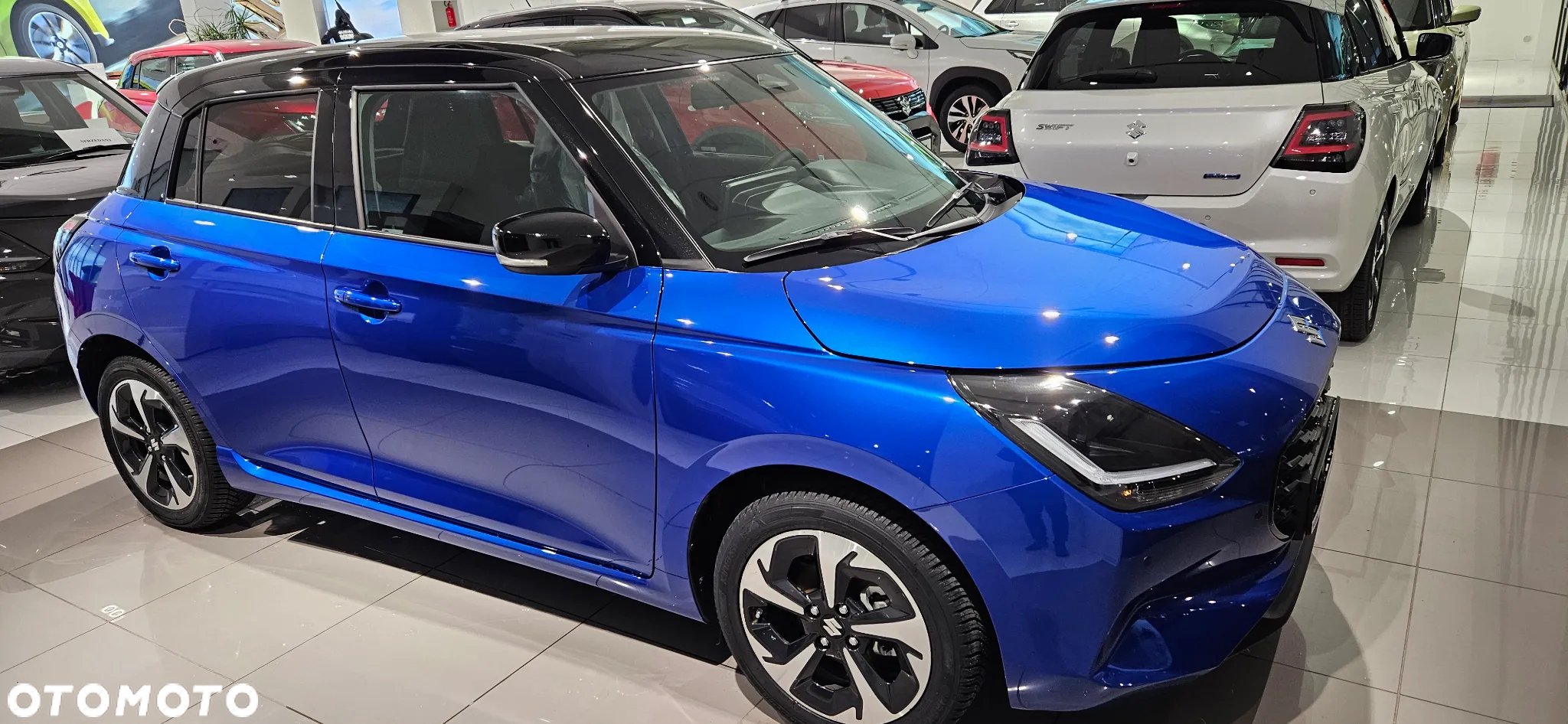 Suzuki Swift 1.2 Dualjet SHVS Elegance CVT - 3