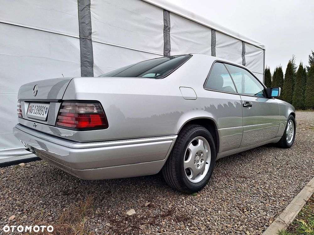 Mercedes-Benz W124 (1984-1993) - 8