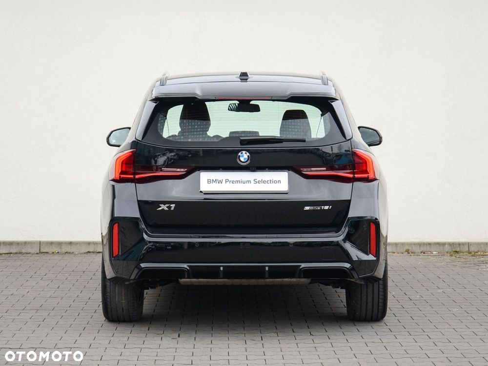 BMW X1 - 10