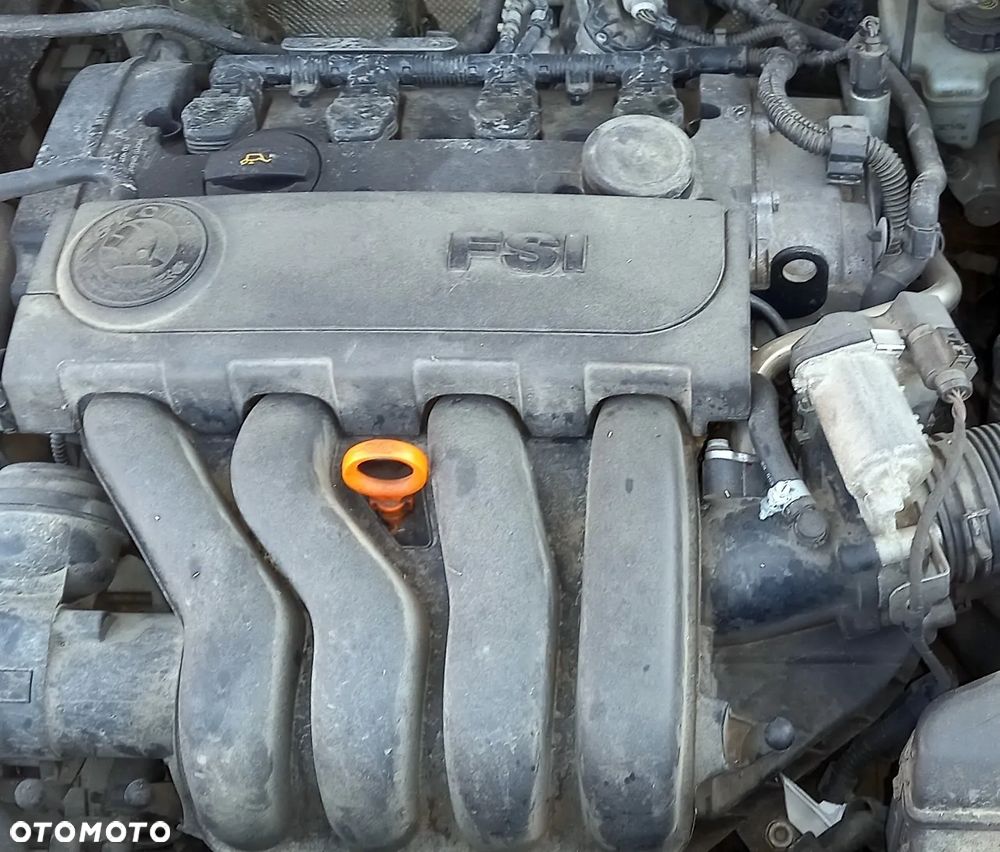 VW PASSAT B6 OCTAVIA II 2.0 FSI SILNIK BVX goły - 1