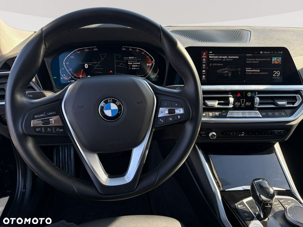 BMW Seria 3 320i Sport Line - 15