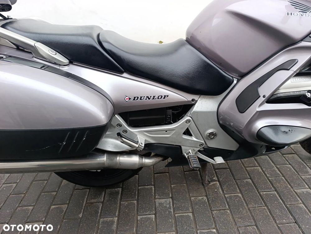 Honda ST - 26