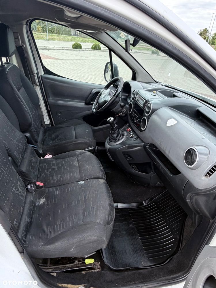 Toyota Auris 1.4 D-4D Premium - 9