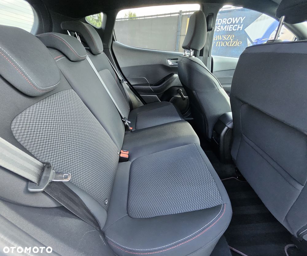 Ford Fiesta 1.0 EcoBoost S&S ST-LINE VIGNALE - 19