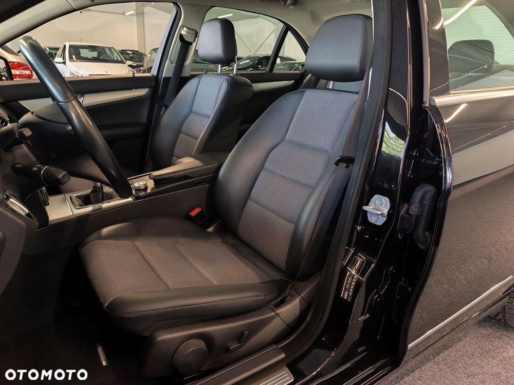 Mercedes-Benz Klasa C 200 CDI BlueEff Avantgarde - 7