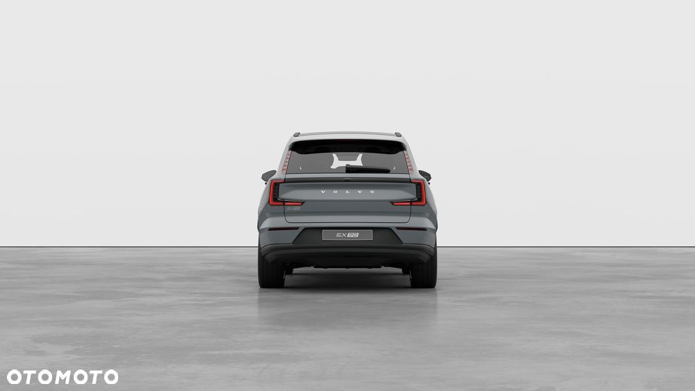 Volvo EX90 - 6